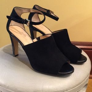 Banana Republic Leather Suede Black Heels